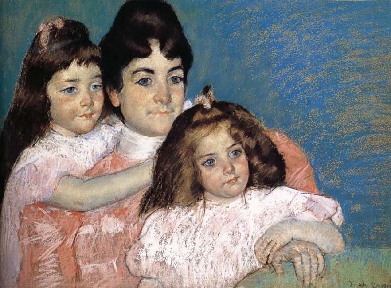 Mary Cassatt The Lady and her two daughter china oil painting image